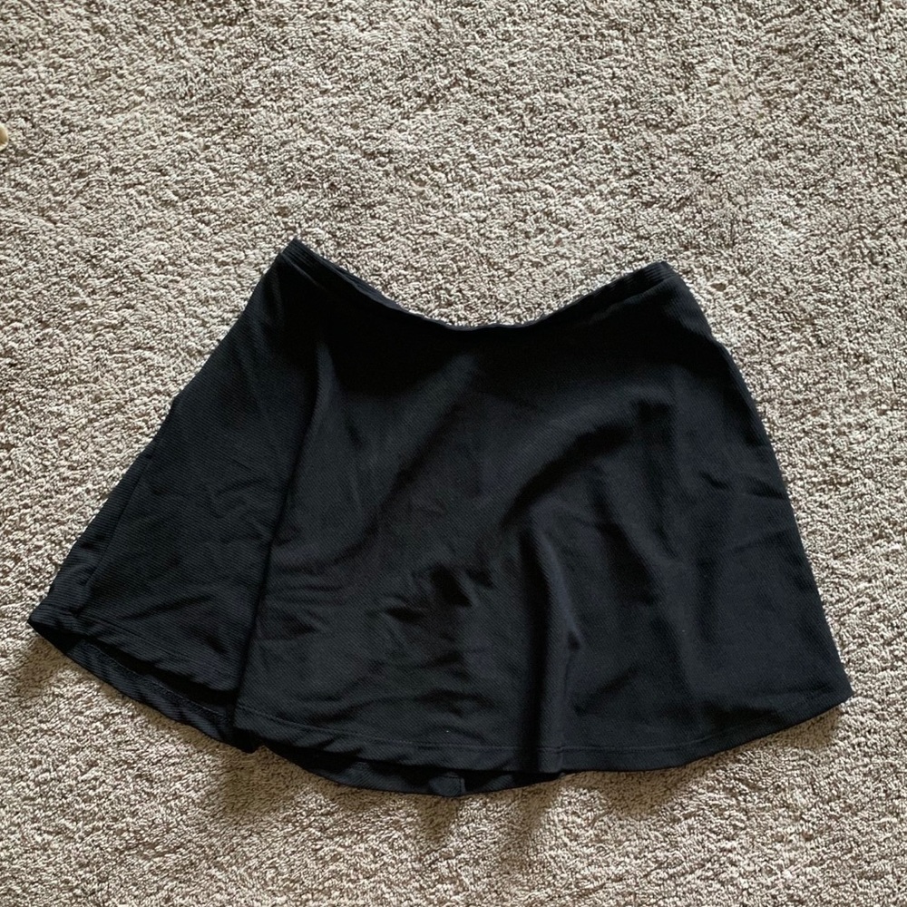 Flow skirt